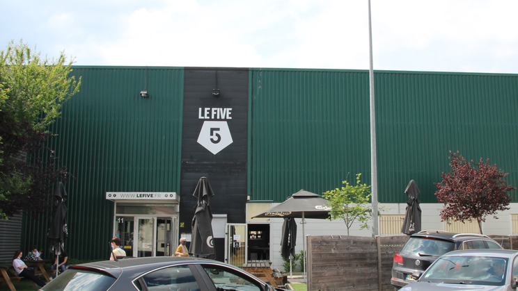 Le Five